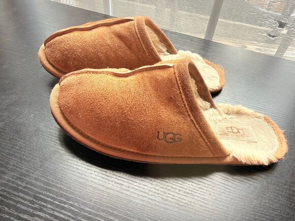 Ugg Shoes - UGG Scuff Slippers Chestnut Suede Shearling Lined Womens Size 7 Cozy Slide